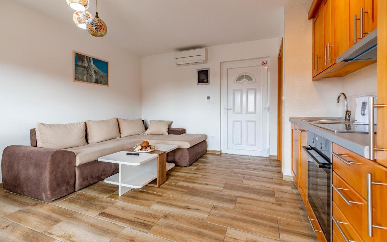 Medulinka Apartments Exterior photo